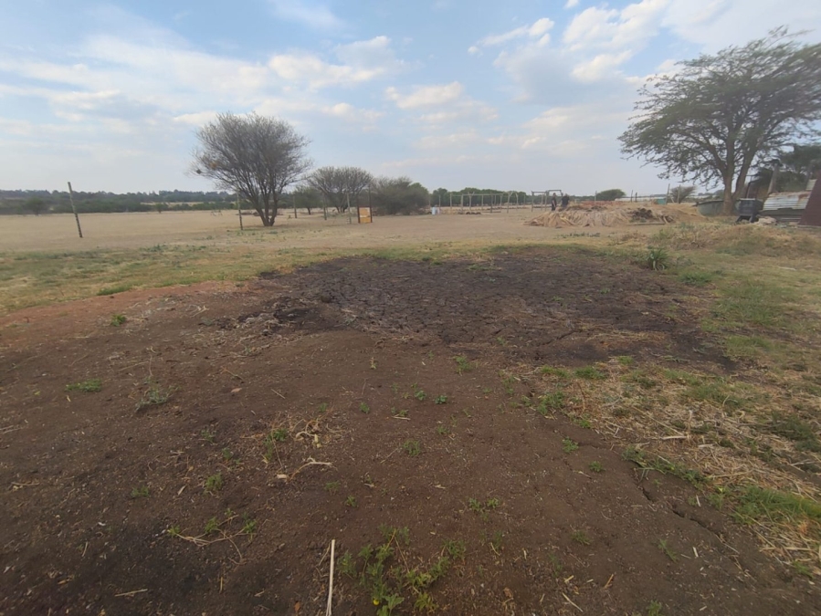 Commercial Property for Sale in Haakdoornboom AH Gauteng