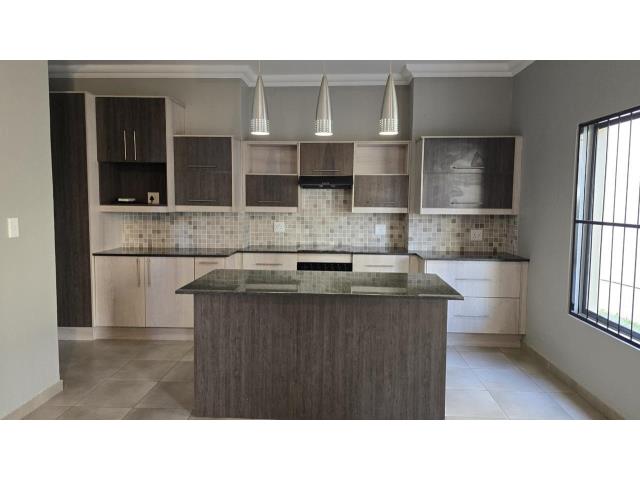 3 Bedroom Property for Sale in Terenure Gauteng