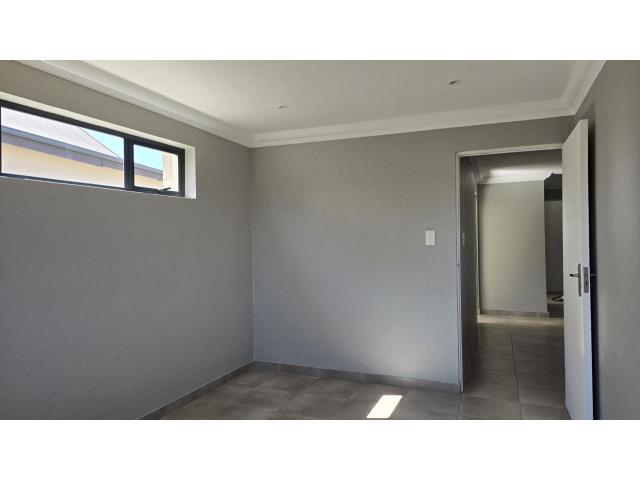 3 Bedroom Property for Sale in Terenure Gauteng