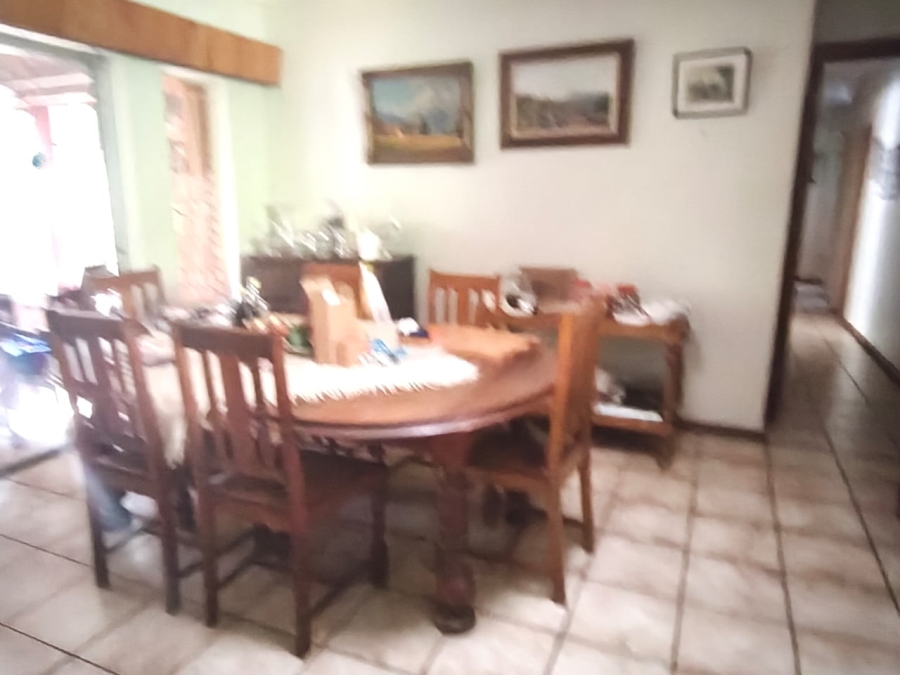 4 Bedroom Property for Sale in Waverley Gauteng