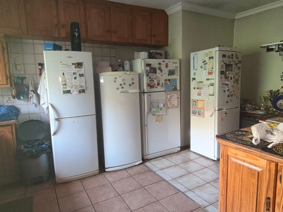 4 Bedroom Property for Sale in Waverley Gauteng