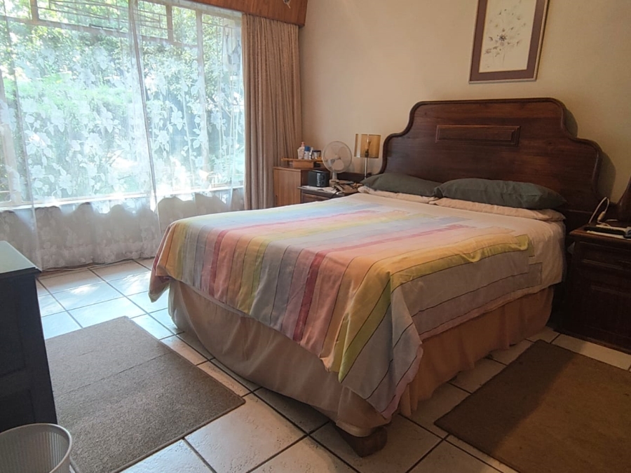 4 Bedroom Property for Sale in Waverley Gauteng