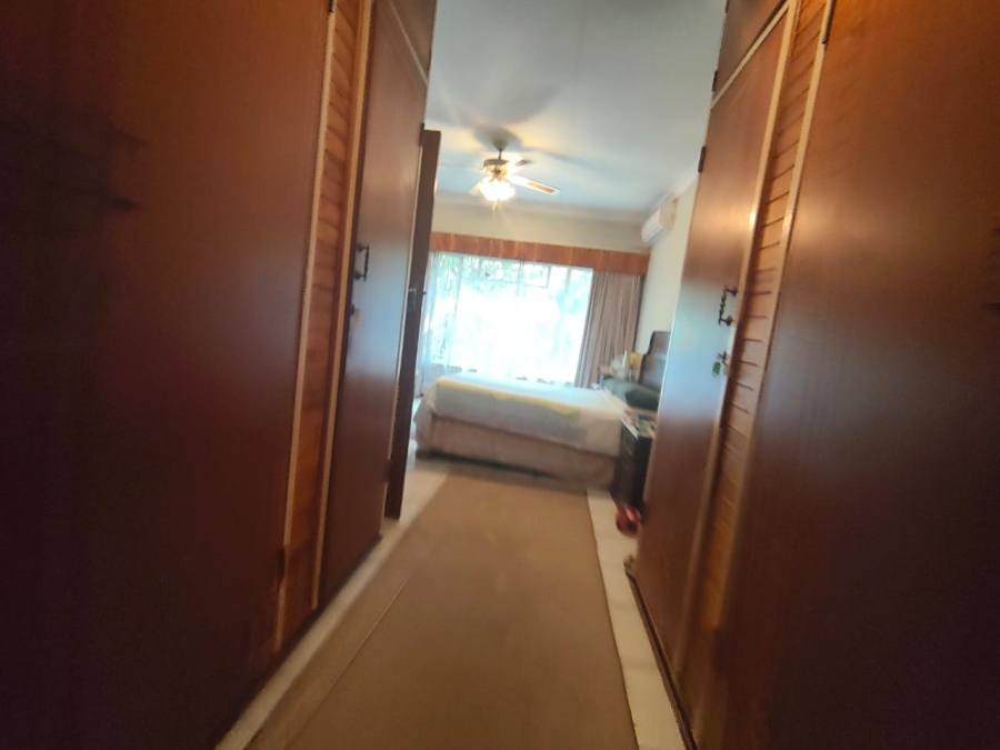 4 Bedroom Property for Sale in Waverley Gauteng