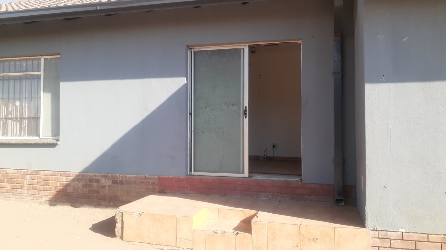 3 Bedroom Property for Sale in Rens Town Gauteng