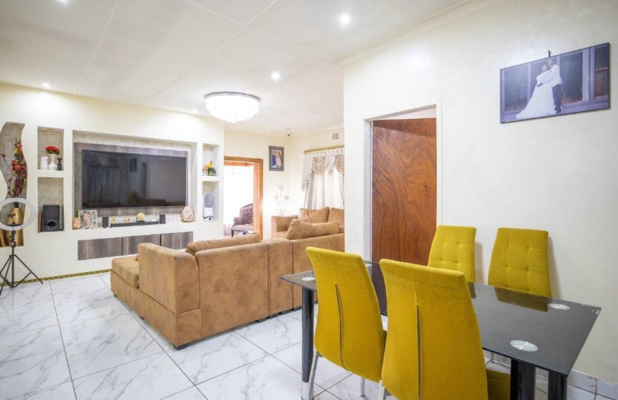 10 Bedroom Property for Sale in Pretoria Gardens Gauteng