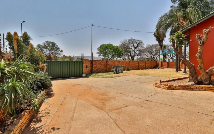 10 Bedroom Property for Sale in Pretoria Gardens Gauteng