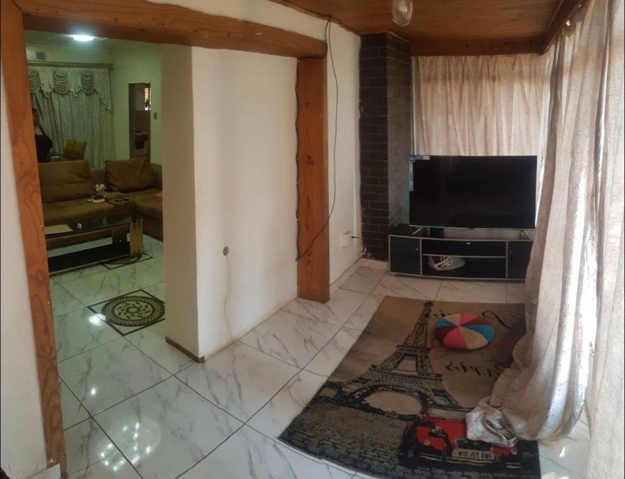10 Bedroom Property for Sale in Pretoria Gardens Gauteng