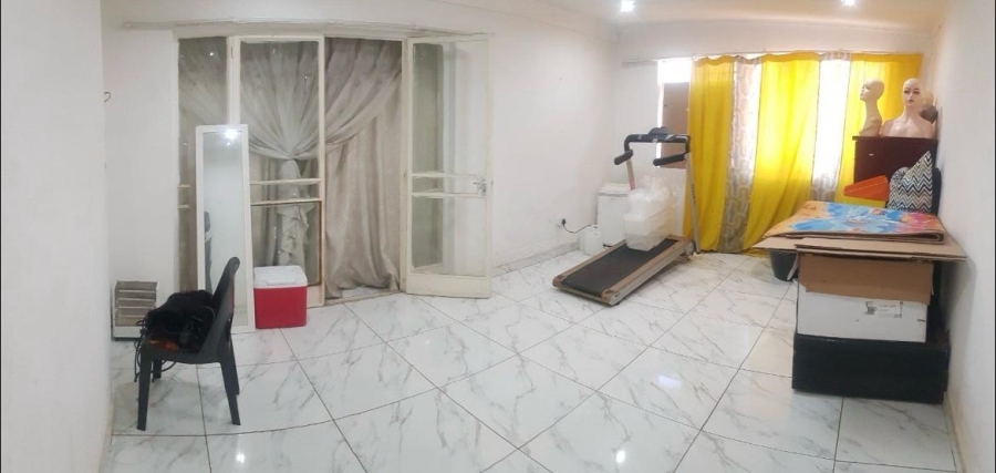 10 Bedroom Property for Sale in Pretoria Gardens Gauteng