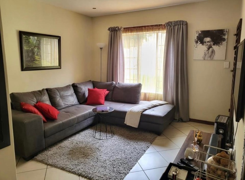To Let  Bedroom Property for Rent in Monavoni Gauteng