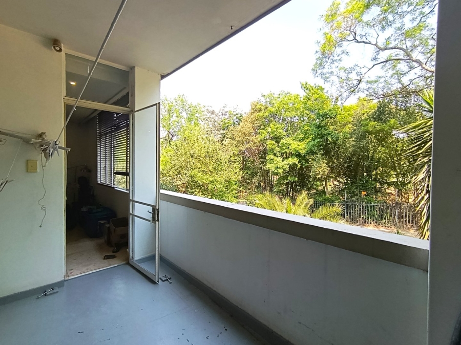 To Let 2 Bedroom Property for Rent in Illovo Gauteng