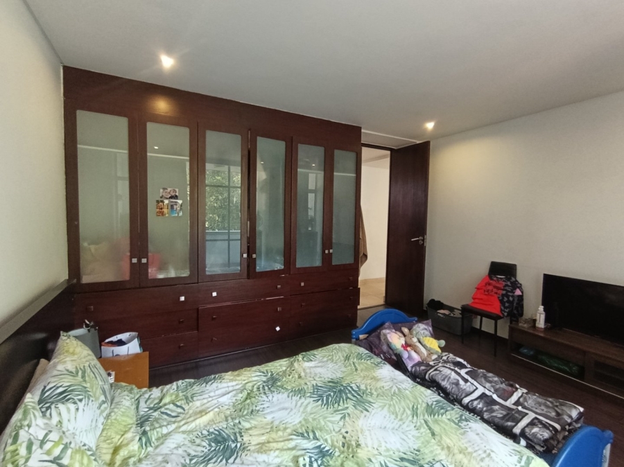 To Let 2 Bedroom Property for Rent in Illovo Gauteng