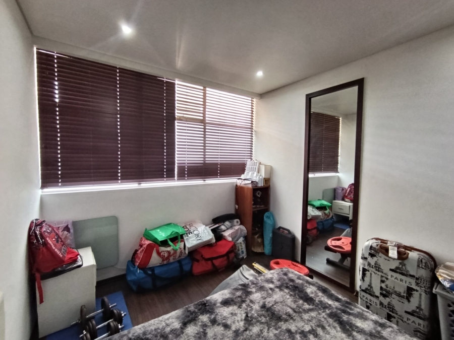 To Let 2 Bedroom Property for Rent in Illovo Gauteng