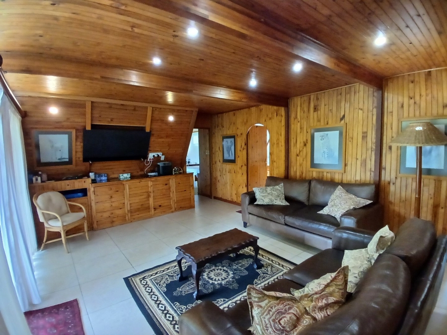  Bedroom Property for Sale in Roodekrans Gauteng