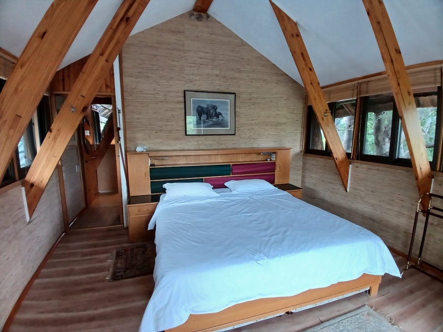  Bedroom Property for Sale in Roodekrans Gauteng