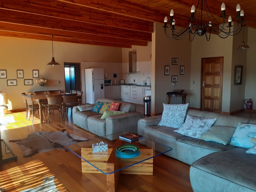  Bedroom Property for Sale in Roodekrans Gauteng