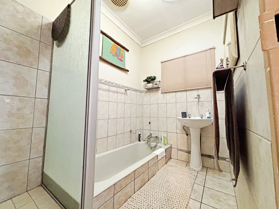 3 Bedroom Property for Sale in Valhalla Gauteng