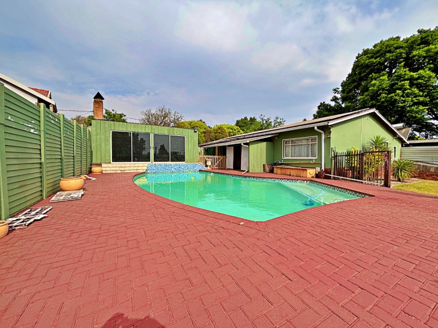 3 Bedroom Property for Sale in Valhalla Gauteng
