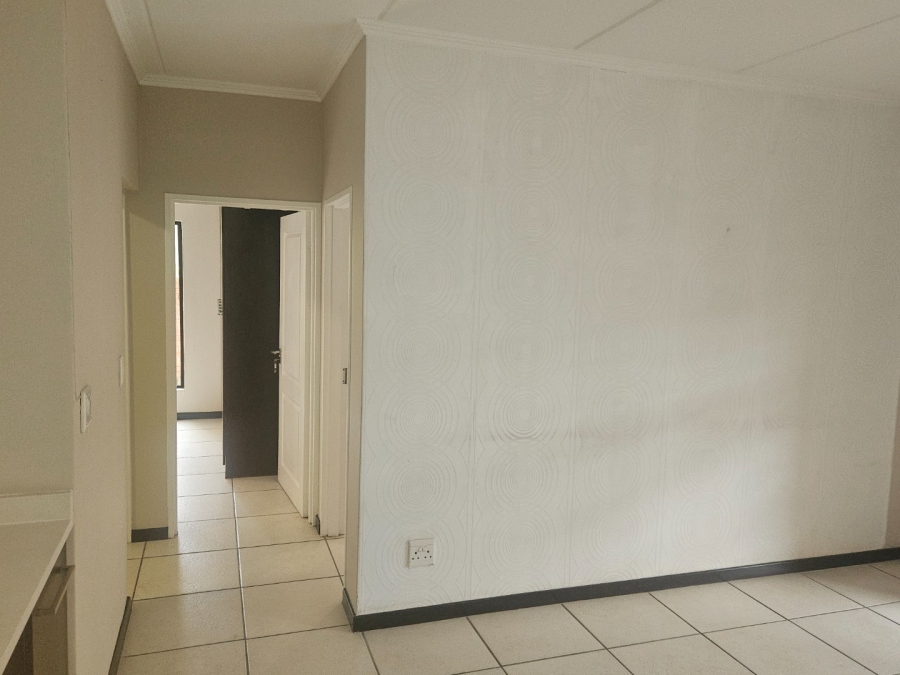 2 Bedroom Property for Sale in Douglasdale Gauteng