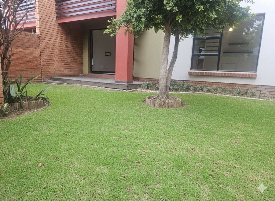 2 Bedroom Property for Sale in Douglasdale Gauteng