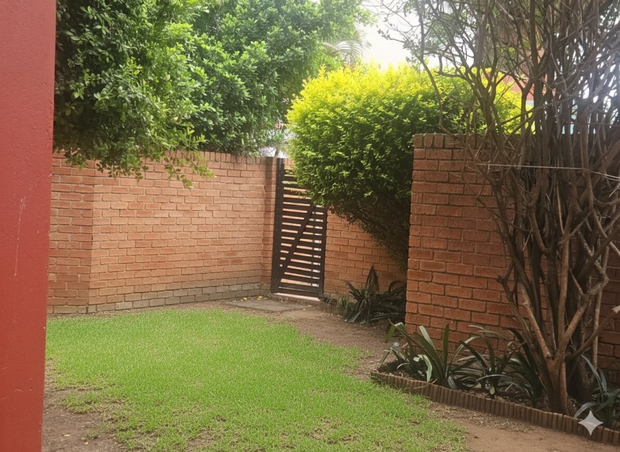 2 Bedroom Property for Sale in Douglasdale Gauteng