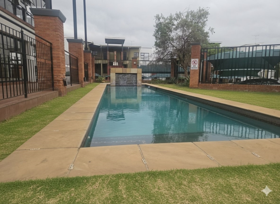 2 Bedroom Property for Sale in Douglasdale Gauteng