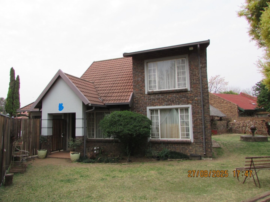 2 Bedroom Property for Sale in Bester Gauteng