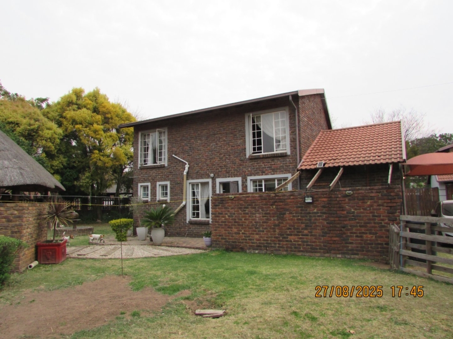 2 Bedroom Property for Sale in Bester Gauteng