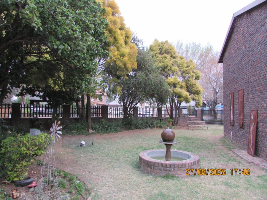 2 Bedroom Property for Sale in Bester Gauteng