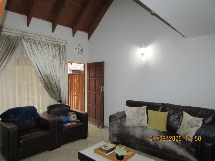 2 Bedroom Property for Sale in Bester Gauteng