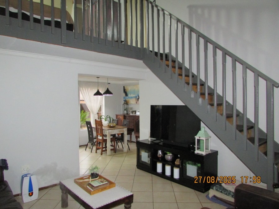 2 Bedroom Property for Sale in Bester Gauteng