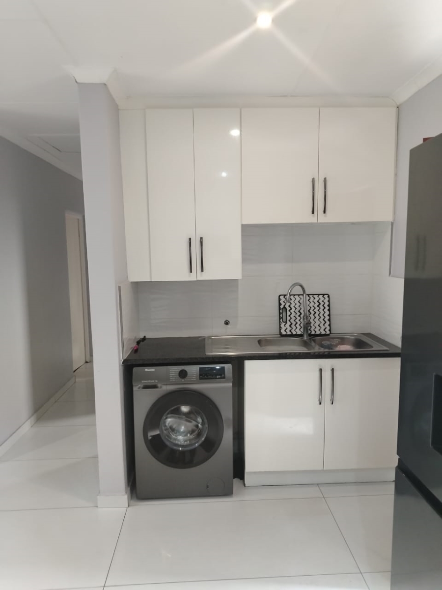 3 Bedroom Property for Sale in Kosmosdal Gauteng