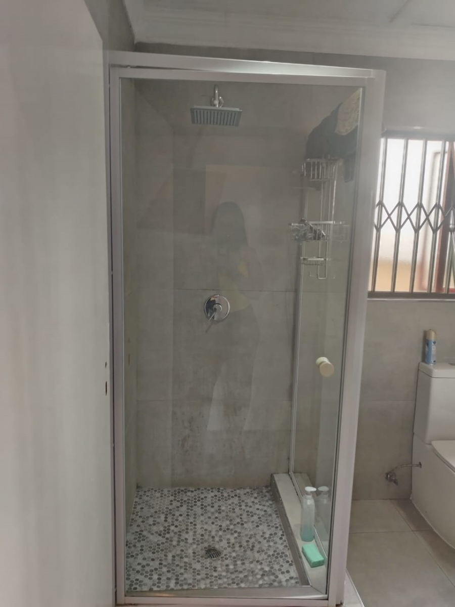 3 Bedroom Property for Sale in Kosmosdal Gauteng