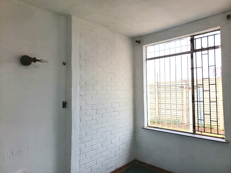 2 Bedroom Property for Sale in Turffontein Gauteng