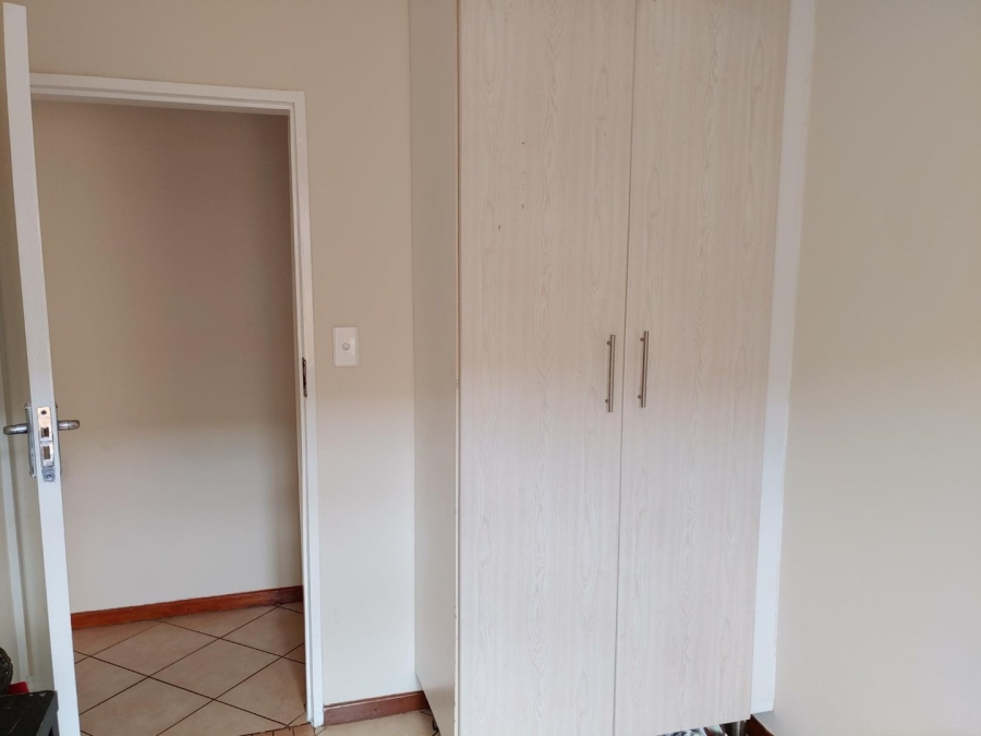 2 Bedroom Property for Sale in Highveld Gauteng