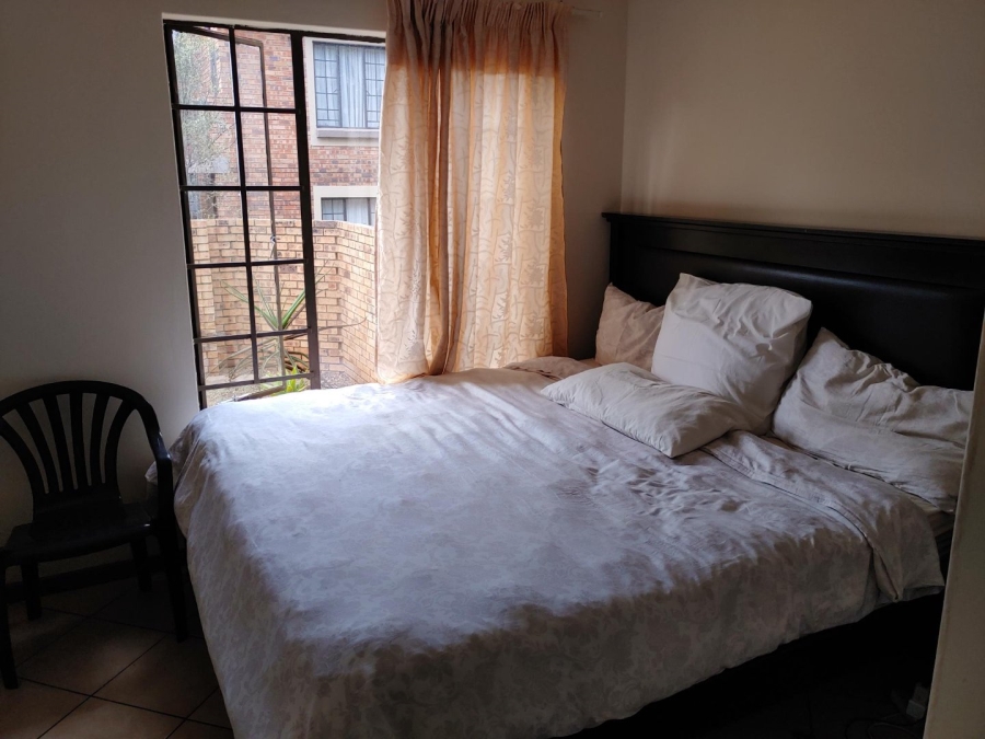 2 Bedroom Property for Sale in Highveld Gauteng
