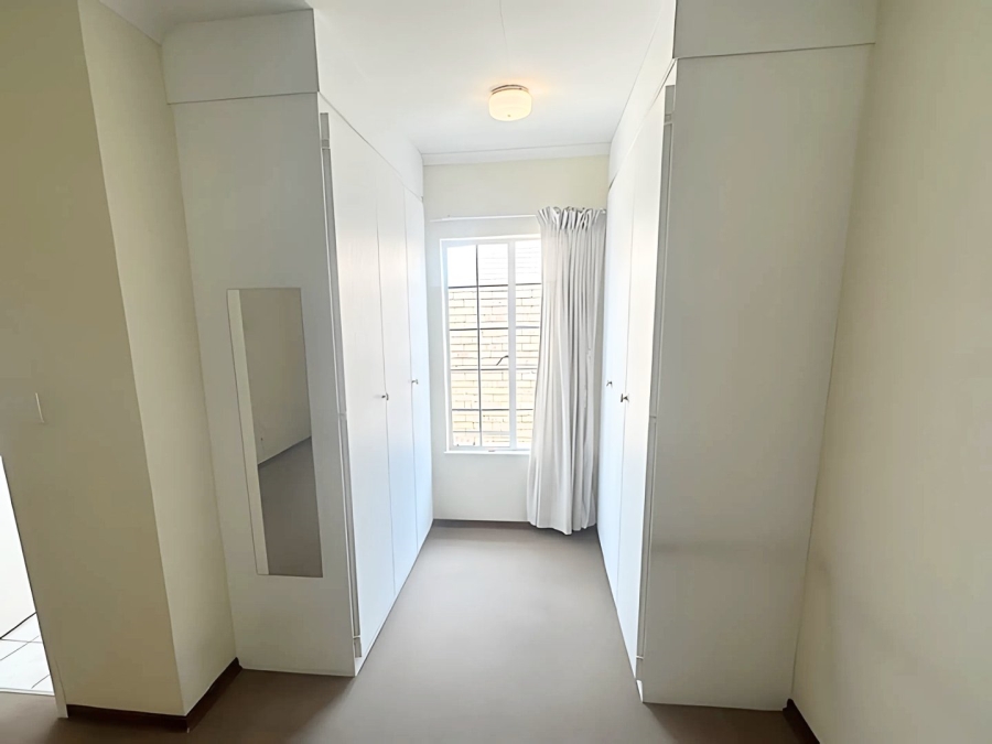 2 Bedroom Property for Sale in Wilro Park Gauteng