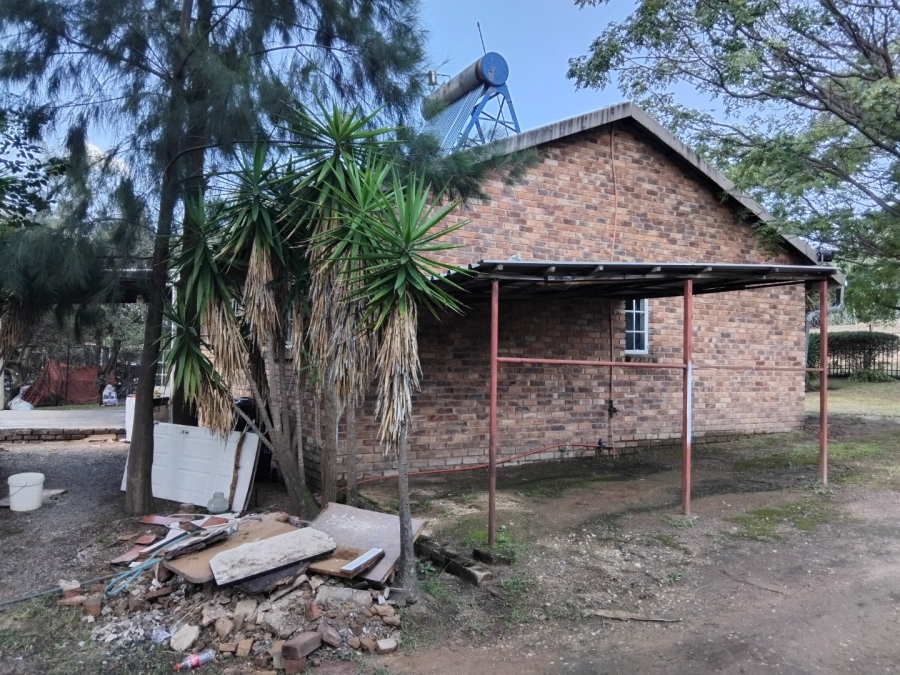To Let 2 Bedroom Property for Rent in Glen Austin Gauteng