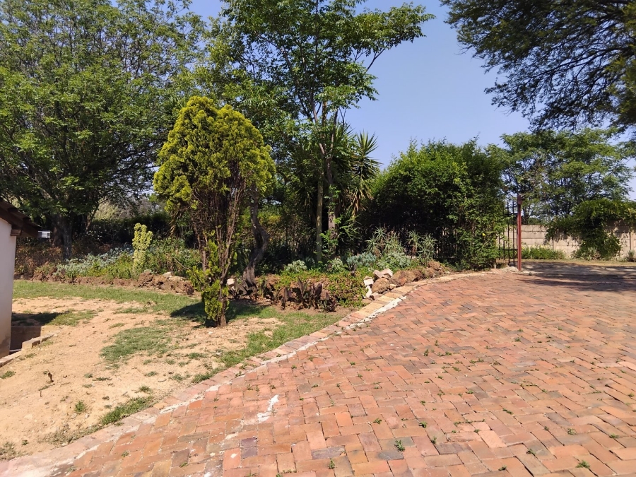 To Let 3 Bedroom Property for Rent in Glen Austin Gauteng