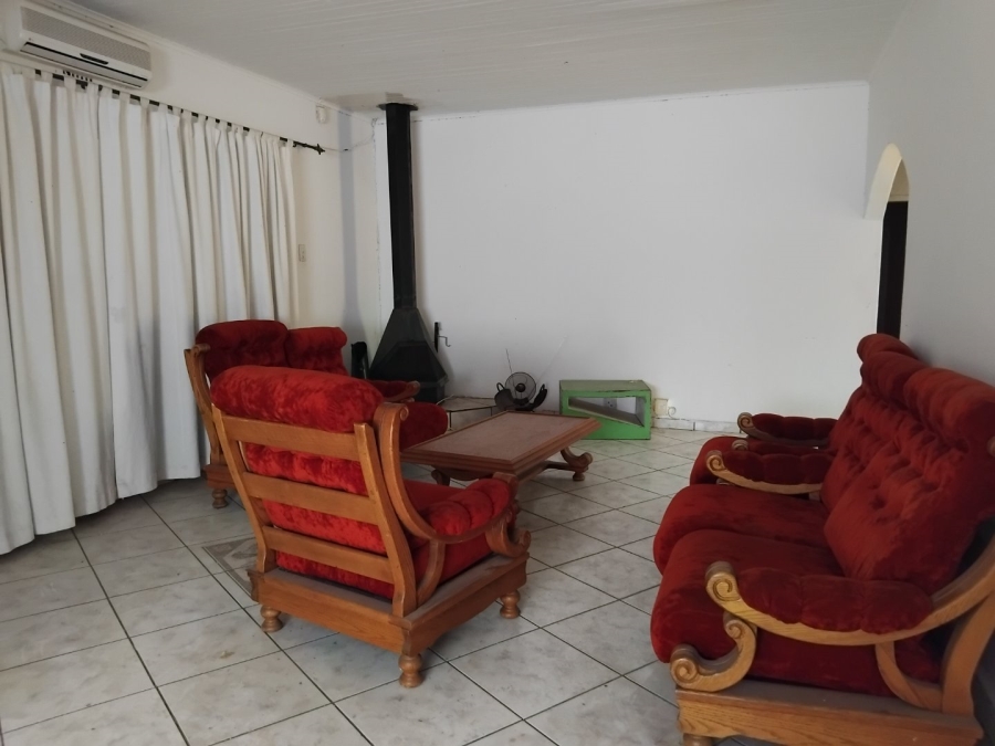 To Let 3 Bedroom Property for Rent in Glen Austin Gauteng