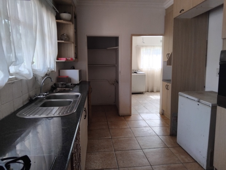 To Let 3 Bedroom Property for Rent in Glen Austin Gauteng