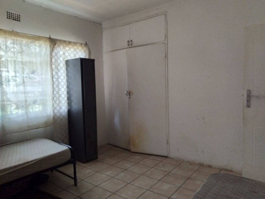 To Let 3 Bedroom Property for Rent in Glen Austin Gauteng