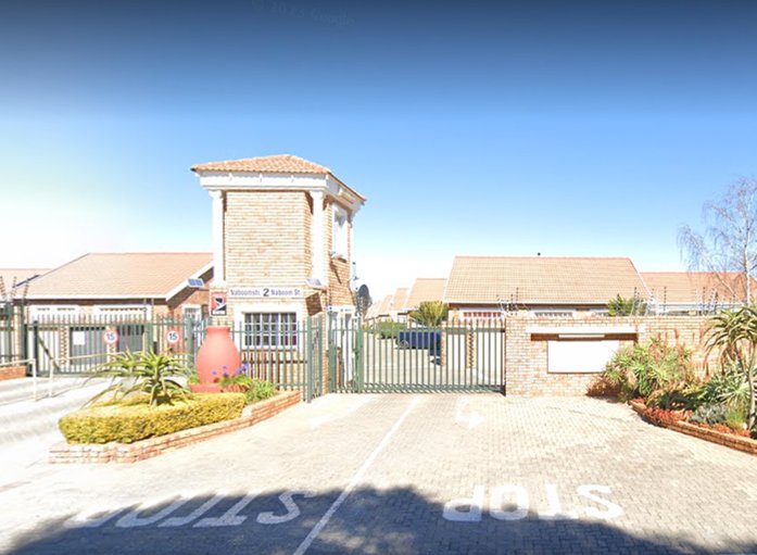 2 Bedroom Property for Sale in Wilro Park Gauteng
