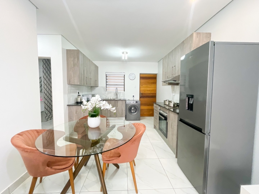 To Let 1 Bedroom Property for Rent in Noordwyk Gauteng