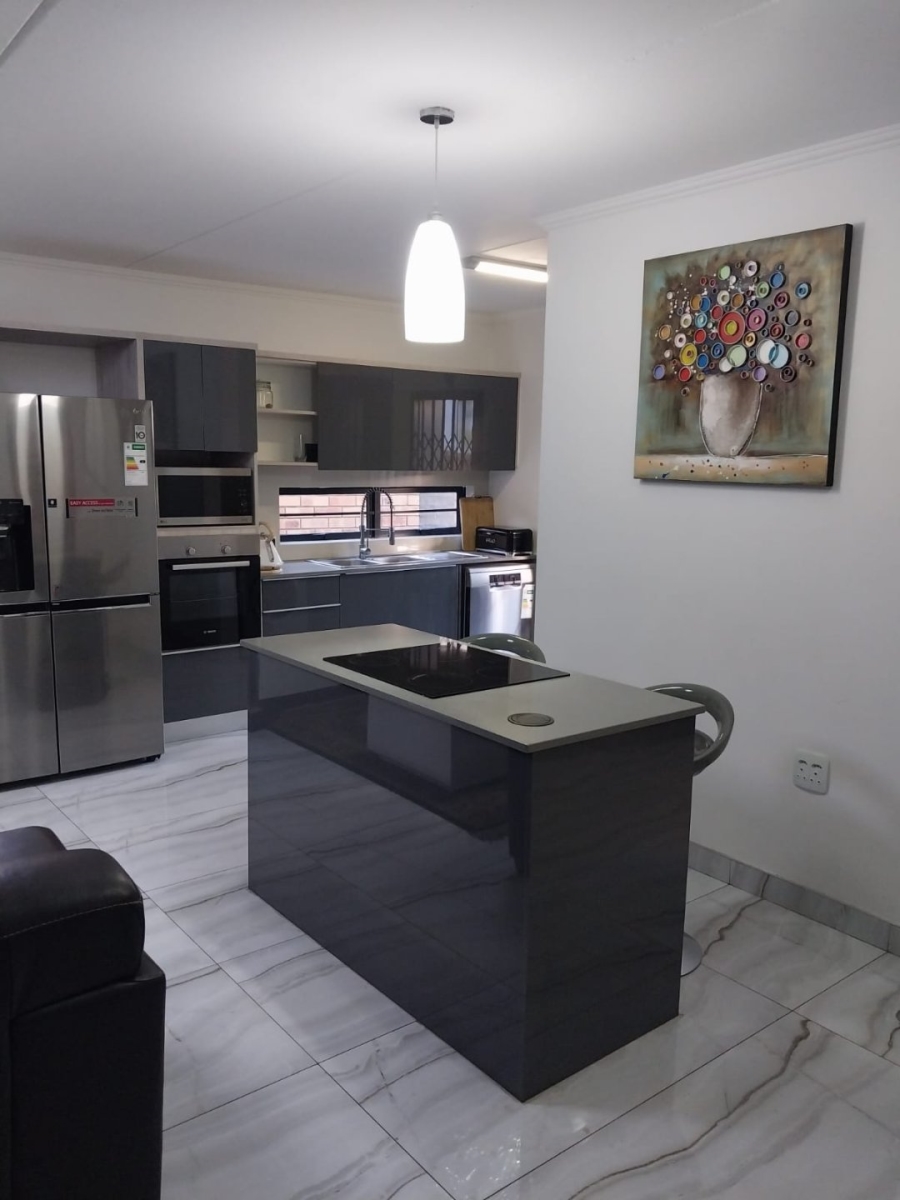 3 Bedroom Property for Sale in Amberfield Gauteng