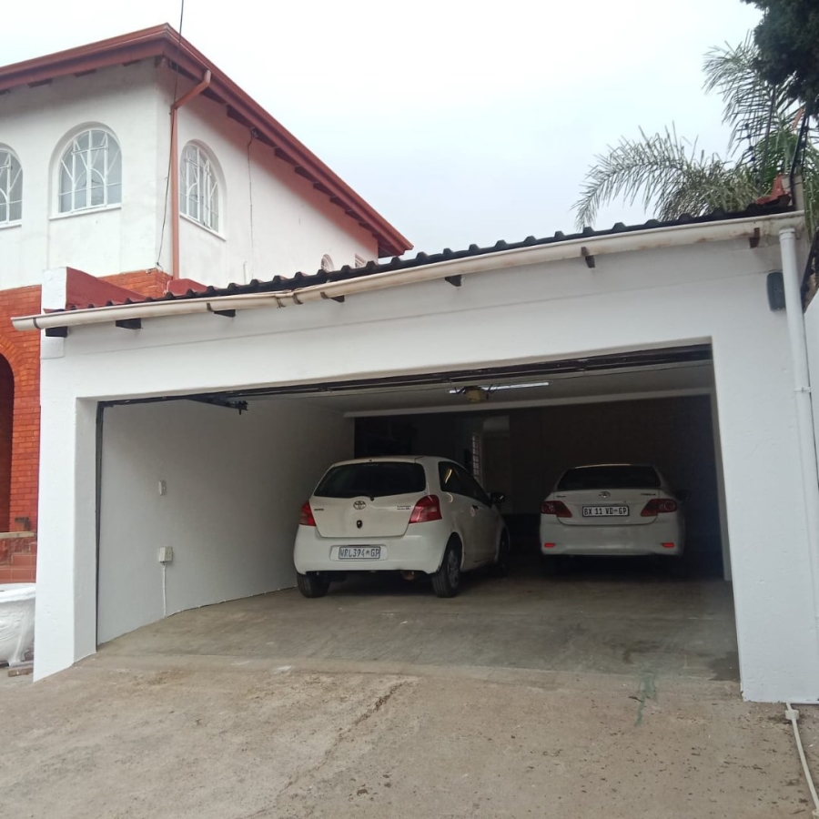  Bedroom Property for Sale in Kensington Gauteng