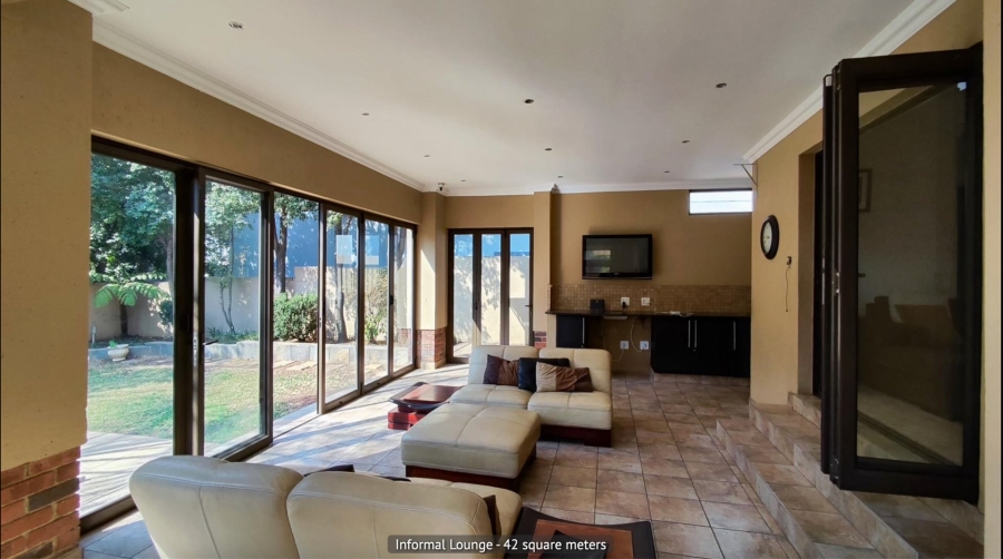 3 Bedroom Property for Sale in Greenstone Hill Gauteng