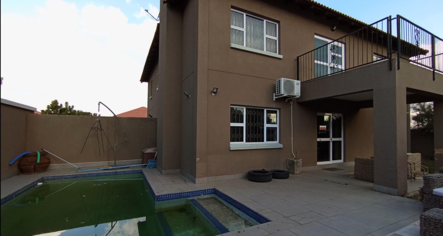4 Bedroom Property for Sale in Brendavere Gauteng