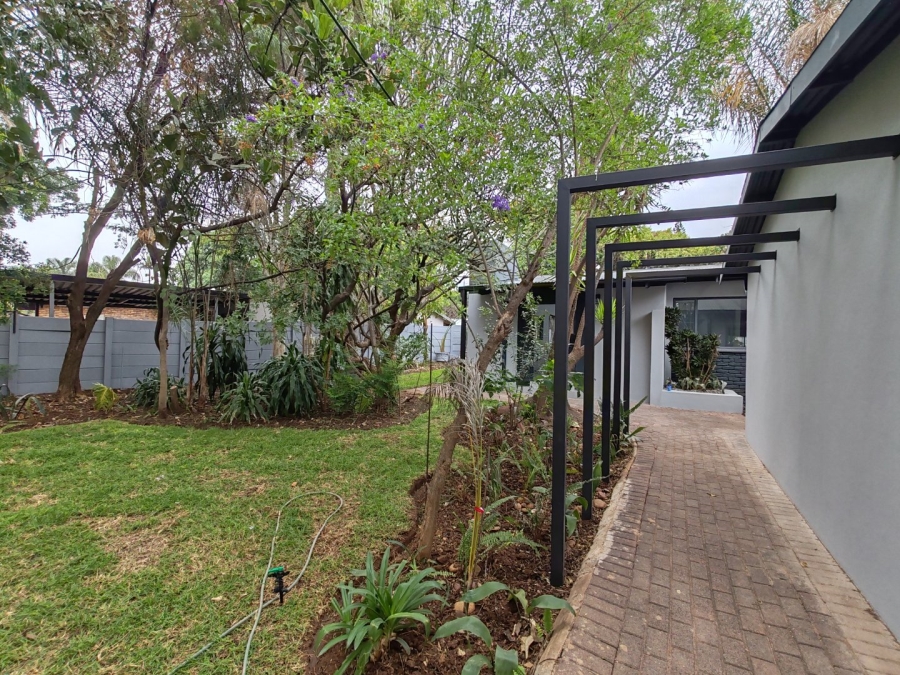 3 Bedroom Property for Sale in Sinoville Gauteng