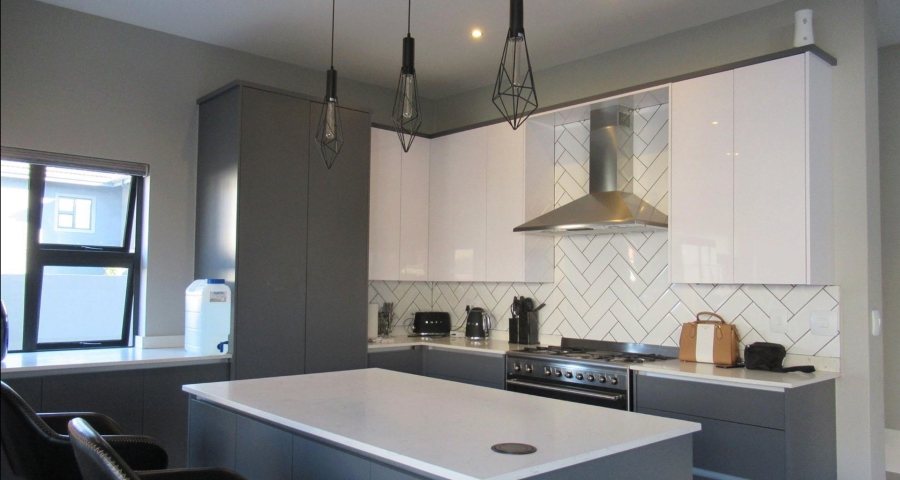 3 Bedroom Property for Sale in Olivedale Gauteng