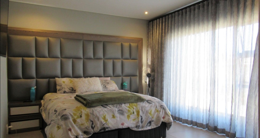 3 Bedroom Property for Sale in Olivedale Gauteng